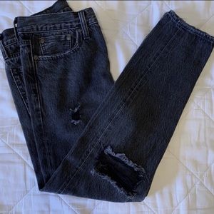 Levi’s Women’s 501 cropped Jeans